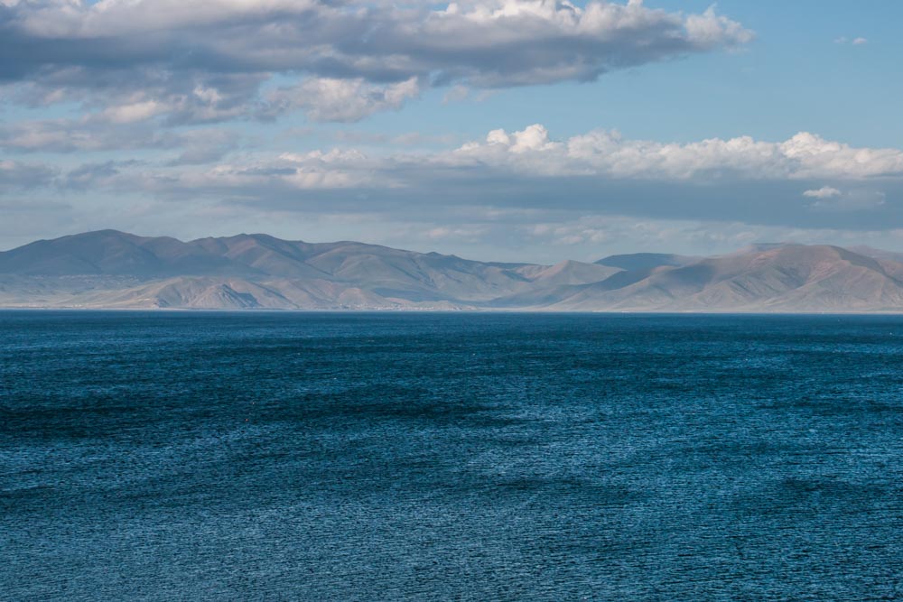 �������� ��������� (Hayravank Monastery)