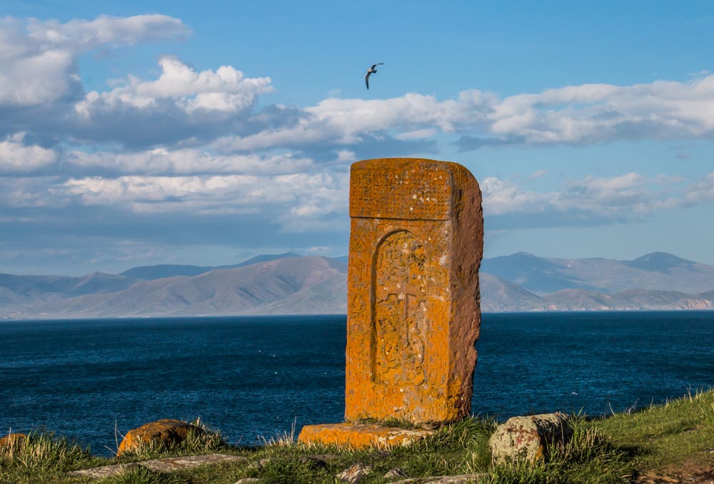 �������� ��������� (Hayravank Monastery)