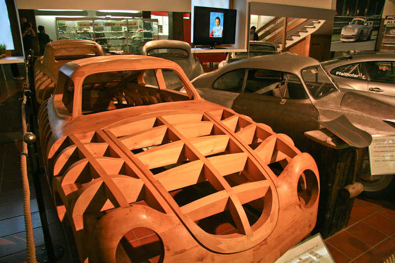 Porsche Automuseum - ������ ������ ����������� Porsche