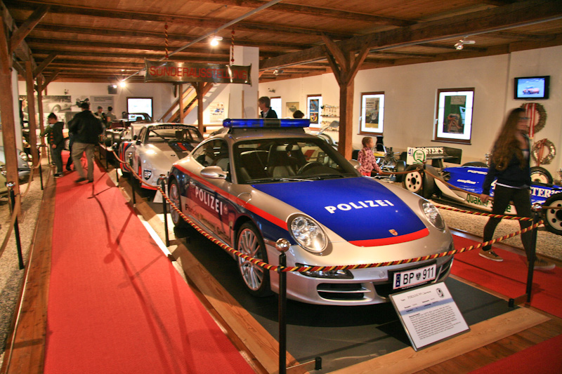 Porsche Automuseum - ������������ � ���� ����������� ���������� Porsche (2002 �.�.)