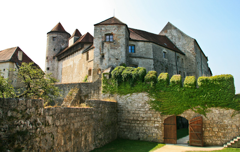 �������� Burg - ���������� (Burghausen)