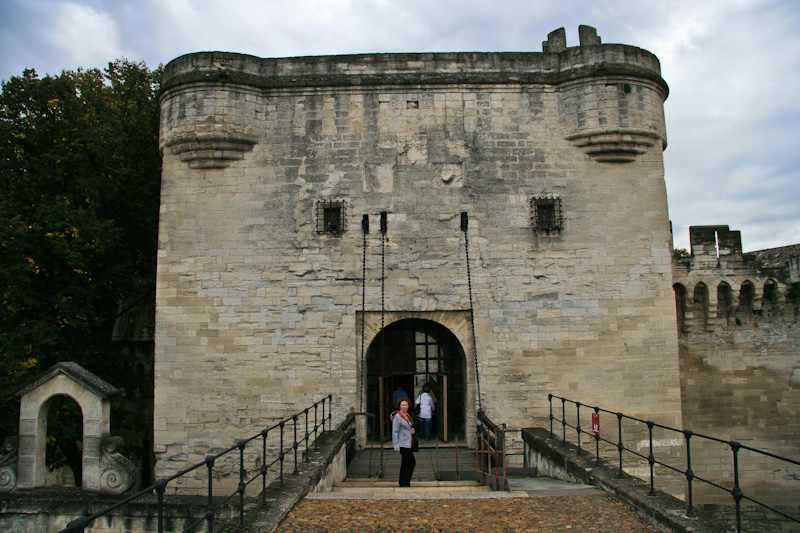 ������ �� ����� ���-������ - ������� (Avignon)