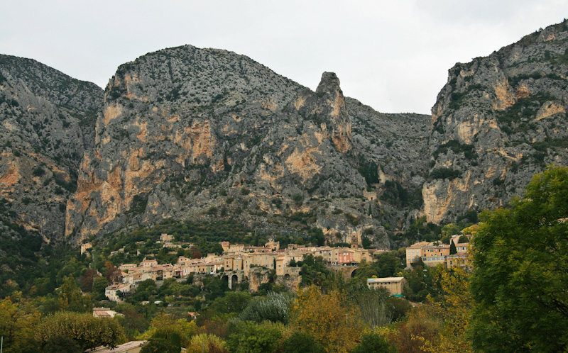 ������� � �������� ���� - ������-���-���� (Moustiers-Sainte-Marie)