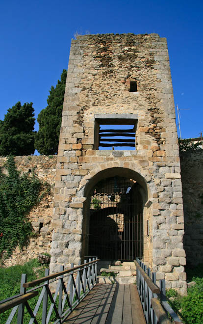 ��������-�'�������� (Castello d'Empuries)