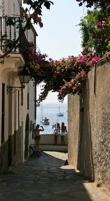 ������� (Cadaques)