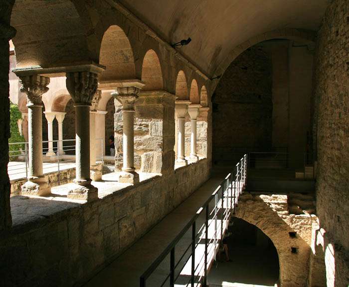 ��������� ���-����-��-����� (Monestir de Sant Pere de Rodes)