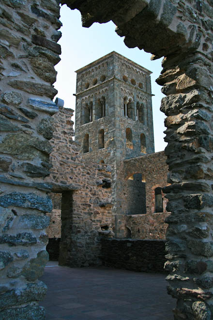 ��������� ���-����-��-����� (Monestir de Sant Pere de Rodes)