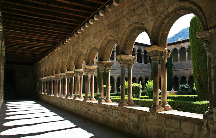 ������ (Ripoll) - ��������� �����-�����