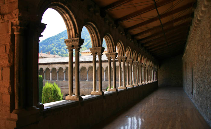 ������ (Ripoll) - ��������� �����-�����