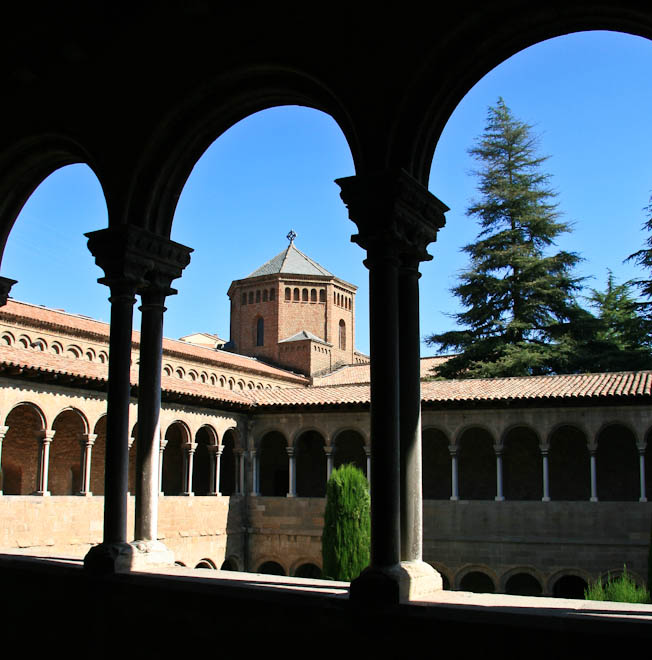 ������ (Ripoll) - ��������� �����-�����