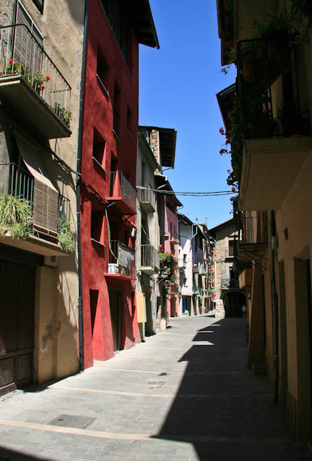 �� ��� Ē������ (La Seu d'Urgell)