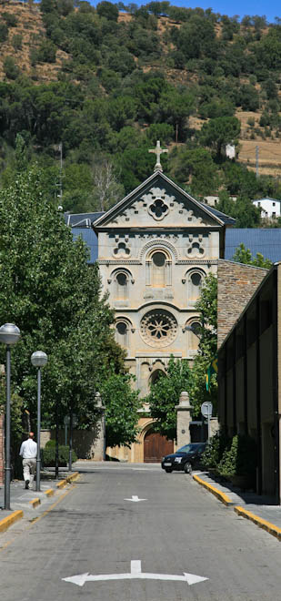 �� ��� Ē������ (La Seu d'Urgell)